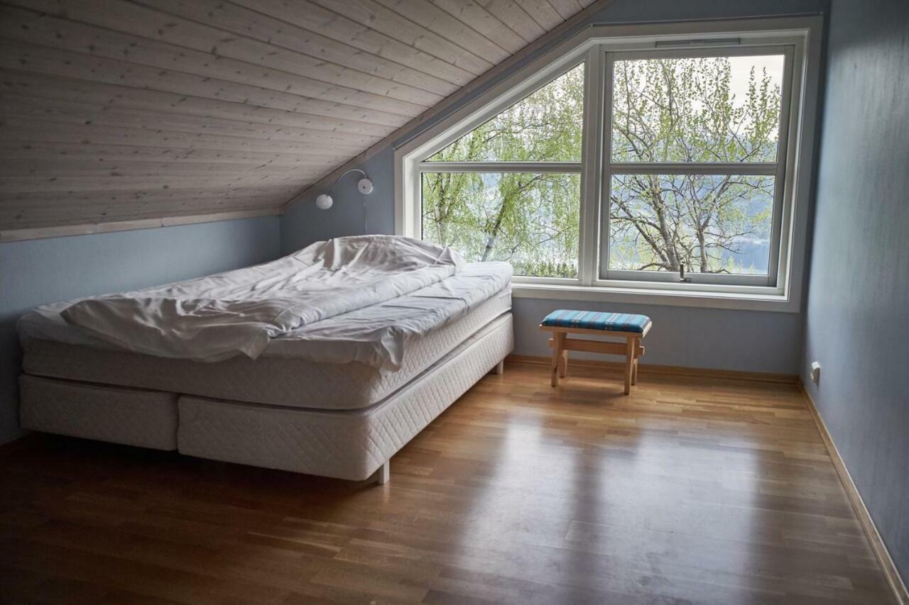 Panorama View Along The Fjord In Stryn Villa Blakset Kültér fotó